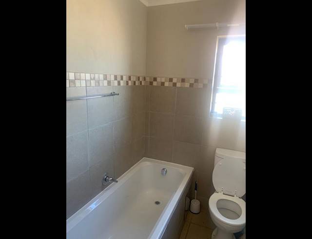 3 BEDROOM HOUSE FOR SALE IN PROTEA GLEN EXT